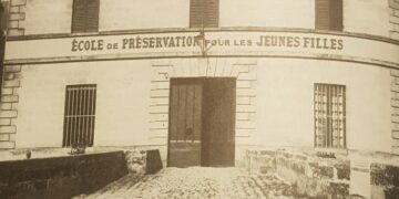 Effacées: L&rsquo;enfermement au féminin au  château de Cadillac